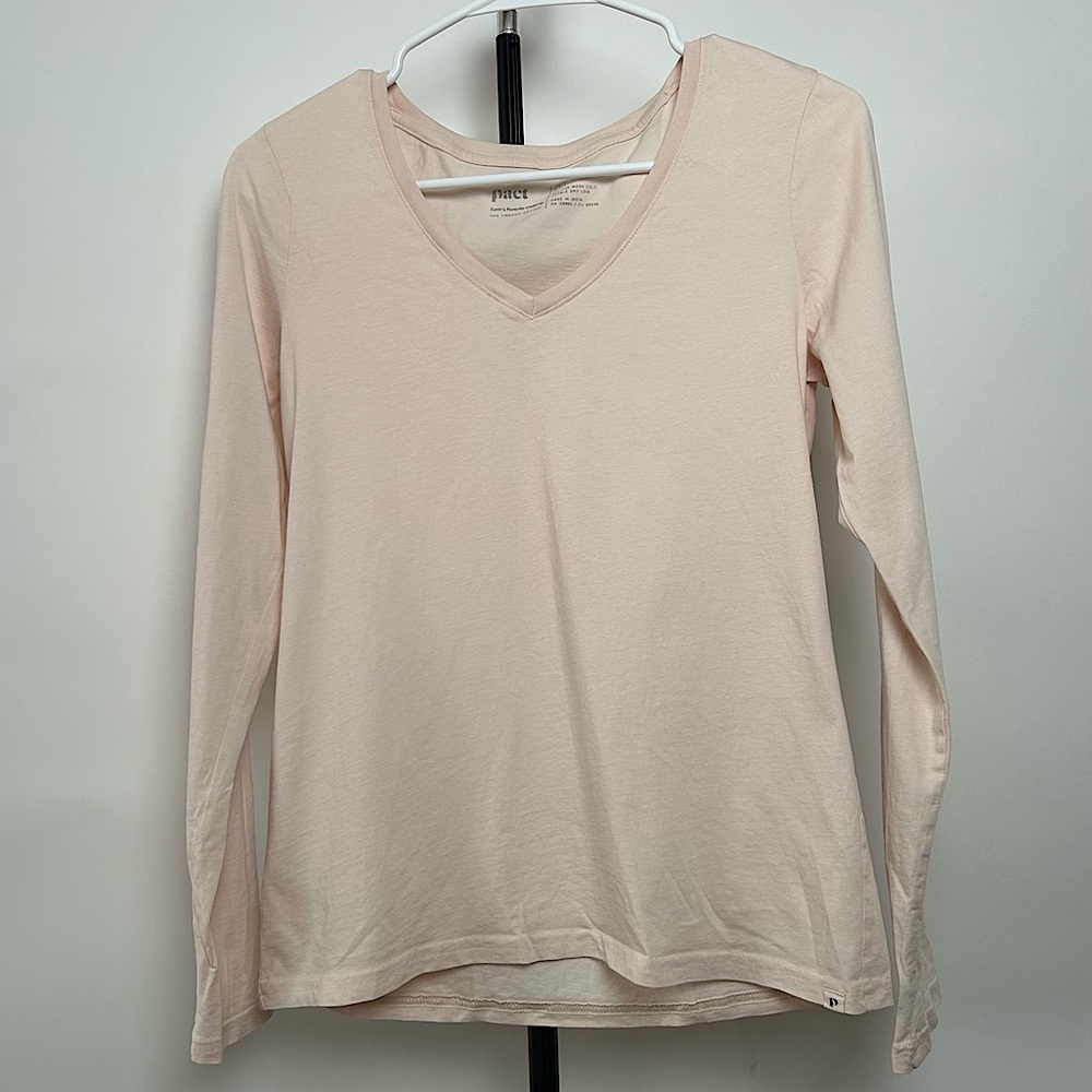 Pact women’s 100% cotton “Softspun V-Neck Long Sleeve Tee”, pink color, size S
